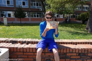 Zwischendurch ein Pizzasnack