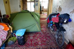 Zelt als Mosquito-Netz