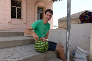 Eine geschenkte Wassermelone zur Erfrischung